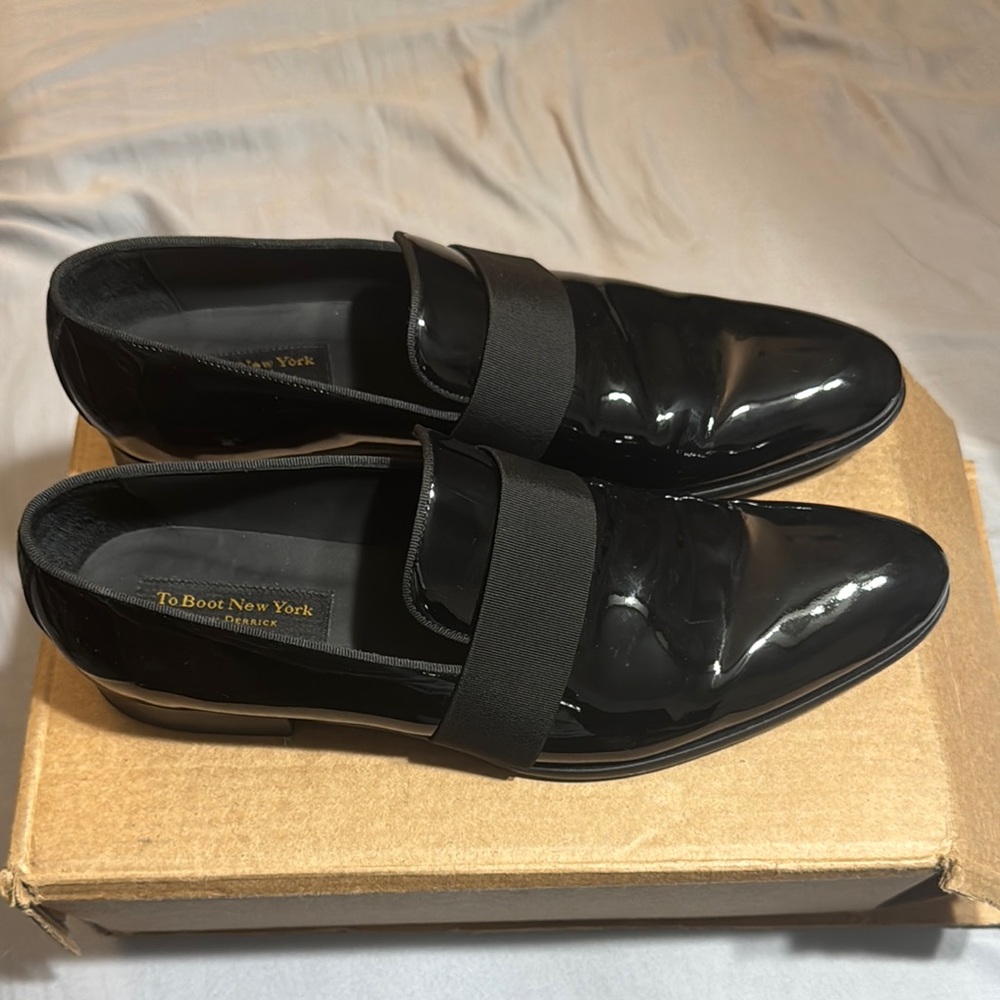 To Boot Men's Black Loafers